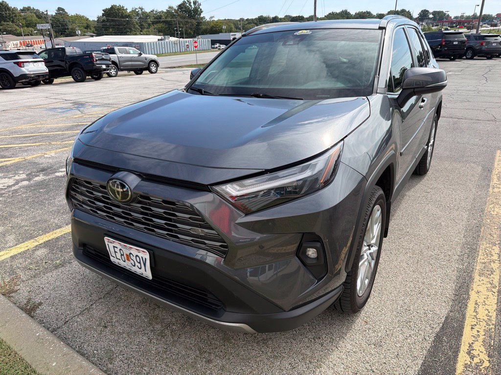Used 2022 Toyota RAV4 Limited w/ Limited Grade Weather Package AWD/4WD image 2