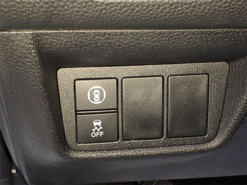 Used 2022 Honda Accord Sport image 11