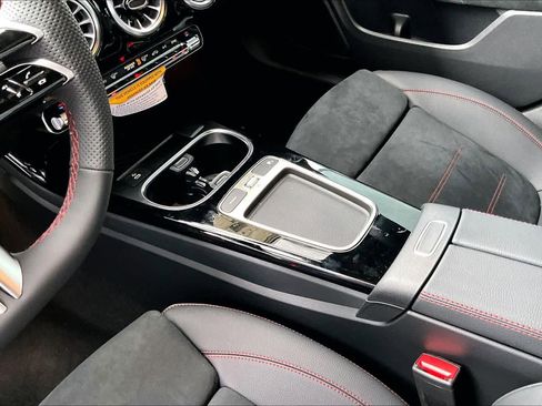 New 2026 Mercedes-Benz CLA 250 image 11