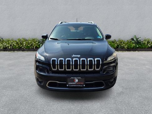 Used 2018 Jeep Cherokee Limited AWD/4WD image 3
