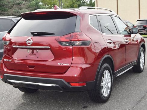 Used 2018 Nissan Rogue SV AWD/4WD image 15