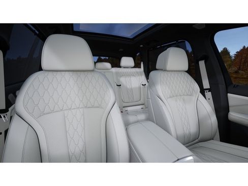 New 2026 BMW X5 M60i AWD/4WD image 11