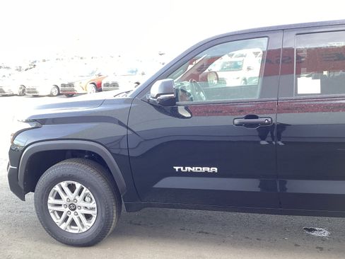 New 2026 Toyota Tundra SR5 image 5