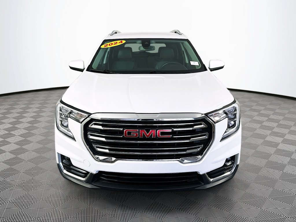 Used 2024 GMC Terrain SLT FWD image 4
