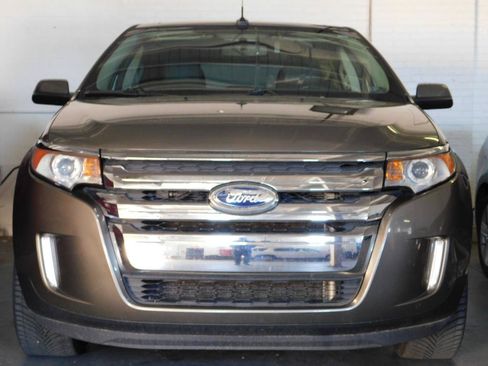 Used 2014 Ford Edge Limited w/ Equipment Group 301A AWD/4WD image 7