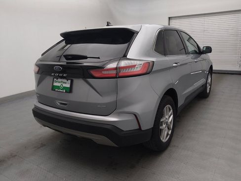 Used 2024 Ford Edge SEL image 9