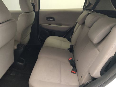 Used 2016 Honda HR-V LX image 18