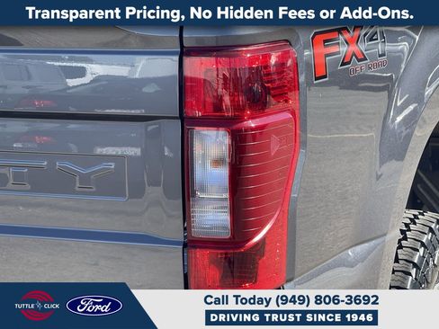 Certified 2022 Ford F250 XLT w/ XLT Premium Package image 9