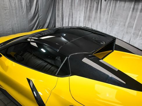 Used 2025 Chevrolet Corvette Stingray Preferred Conv w/ 2LT RWD image 83