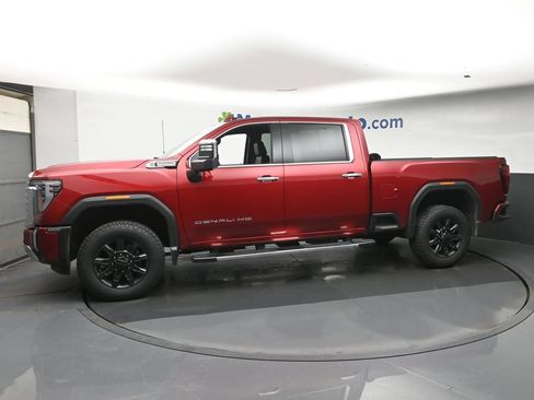 Used 2024 GMC Sierra 2500 Denali w/ Denali Reserve Package AWD/4WD image 24