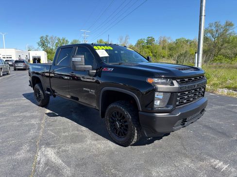 Used 2022 Chevrolet Silverado 3500 W/T AWD/4WD image 6