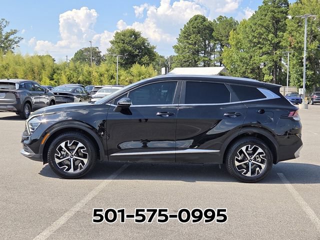 Used 2024 Kia Sportage EX AWD/4WD image 2