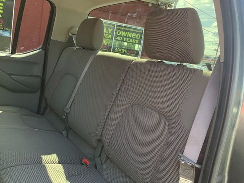 Used 2008 Nissan Frontier SE RWD image 12