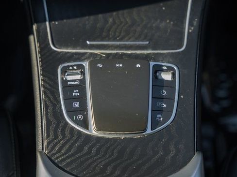 Used 2022 Mercedes-Benz GLC 300 4MATIC image 26