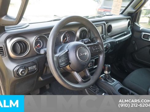 Used 2020 Jeep Wrangler Unlimited Sport AWD/4WD image 5
