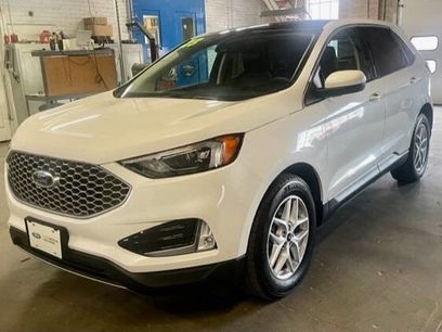 Certified 2023 Ford Edge SEL w/ Convenience Package