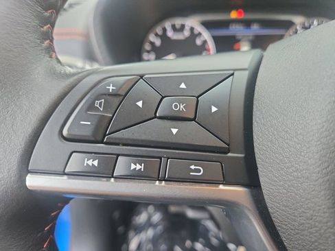 Used 2023 Nissan Sentra SR image 7