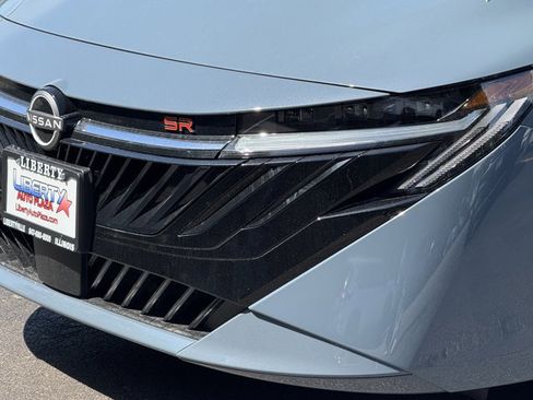 New 2026 Nissan Sentra SR w/ Floor Mat Package FWD image 22