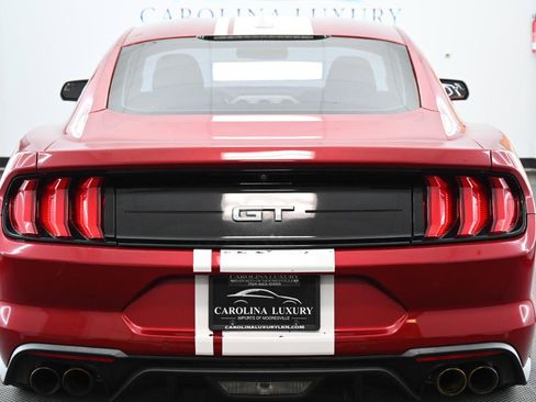 Used 2020 Ford Mustang GT image 3