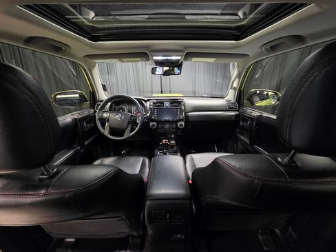 Used 2023 Toyota 4Runner TRD Off-Road Premium w/ Moonroof Package AWD/4WD image 2