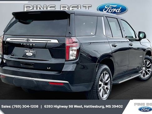 Used 2023 Chevrolet Tahoe LT w/ Luxury Package image 11
