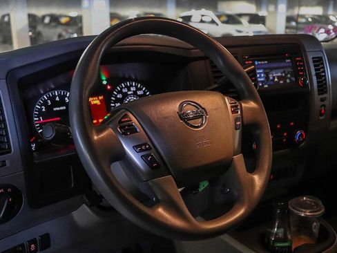 Used 2018 Nissan NV 2500 SV w/ Navigation Package RWD image 14