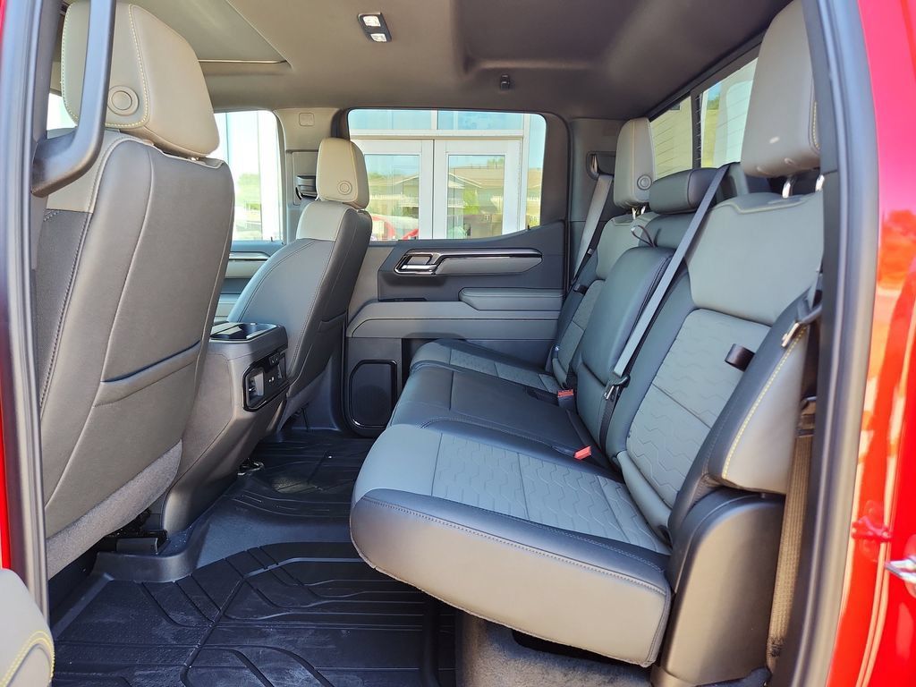 New 2026 Chevrolet Silverado 1500 ZR2 w/ LPO, Dark Essentials Package AWD/4WD image 28