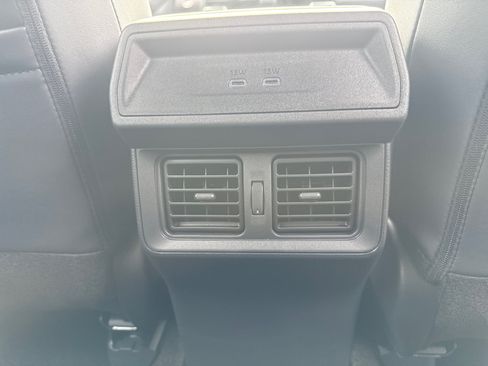 New 2026 Toyota RAV4 XSE w/ Weather Package AWD/4WD image 18