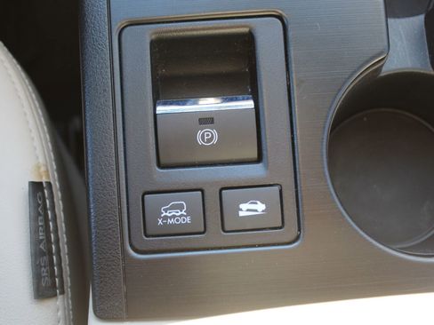 Used 2016 Subaru Outback 2.5i Limited w/ Popular Package #4 image 30