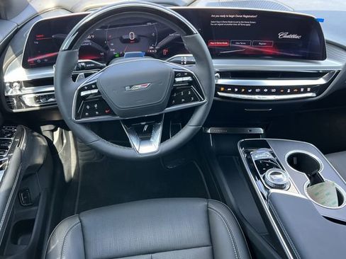 New 2026 Cadillac Lyriq V image 10