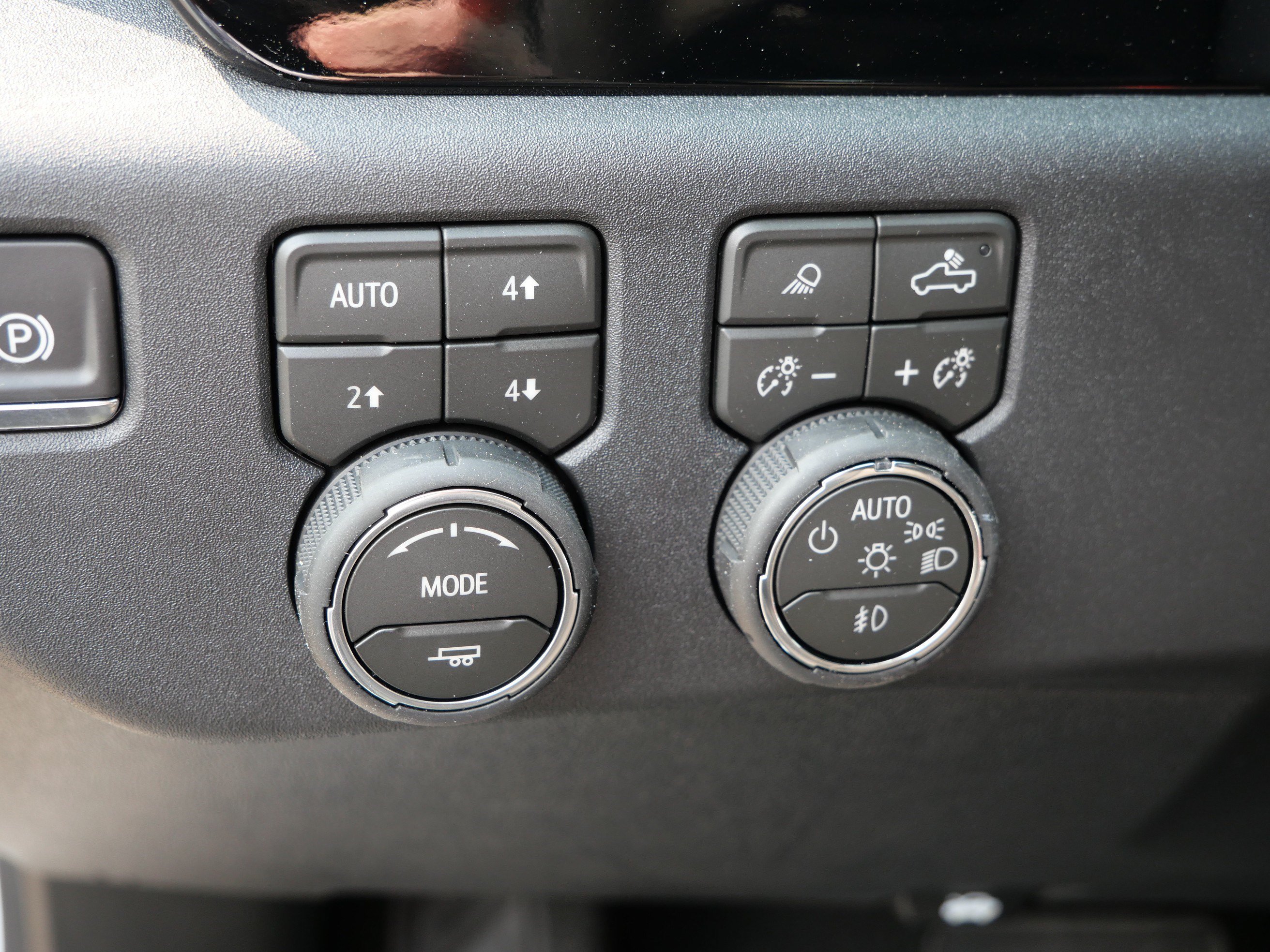 New 2026 Chevrolet Silverado 1500 RST w/ RST All Star Premium Package AWD/4WD image 17