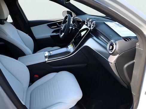 Used 2026 Mercedes-Benz GLC 300 GLC 300 image 16