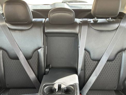 Used 2018 Jeep Compass Latitude w/ Popular Equipment Group image 20