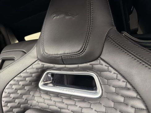 Used 2021 Jaguar F-TYPE R-Dynamic image 27