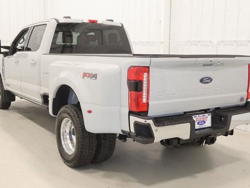 New 2025 Ford F350 Lariat w/ Lariat Ultimate Package image 6