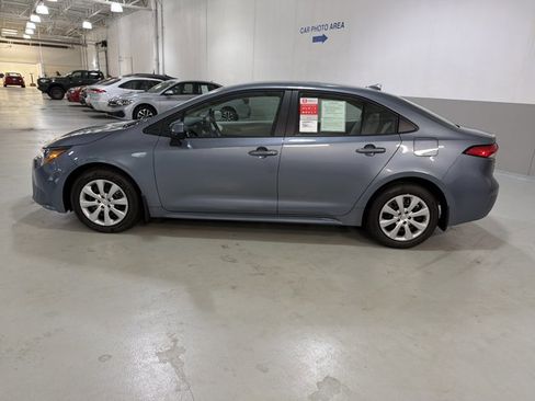 Used 2026 Toyota Corolla LE image 5