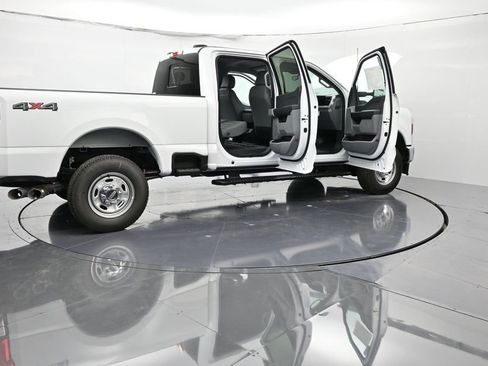 New 2025 Ford F250 XL w/ XL Chrome Package image 49