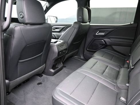 New 2026 Chevrolet Silverado EV LT AWD/4WD image 19