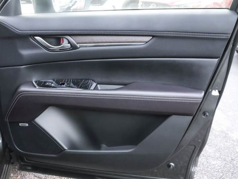 New 2025 MAZDA CX-5 Signature image 43