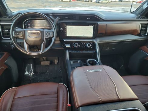 Certified 2024 GMC Sierra 2500 Denali Ultimate image 18