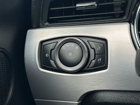 Used 2015 Ford Mustang GT Premium image 25