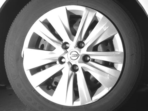 Used 2025 Nissan Sentra S FWD image 13