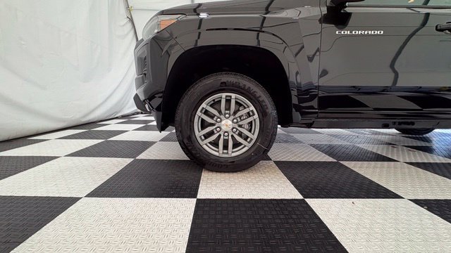 New 2026 Chevrolet Colorado LT w/ LT Convenience Package AWD/4WD image 10