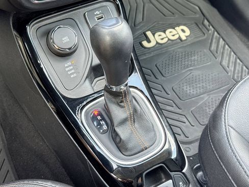 Used 2021 Jeep Compass Limited AWD/4WD image 29