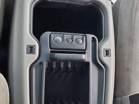 Used 2001 Ford Excursion XLT image 28