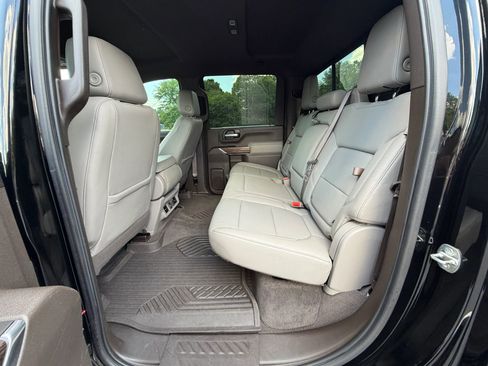 Used 2020 Chevrolet Silverado 3500 LT w/ Convenience Package AWD/4WD image 17