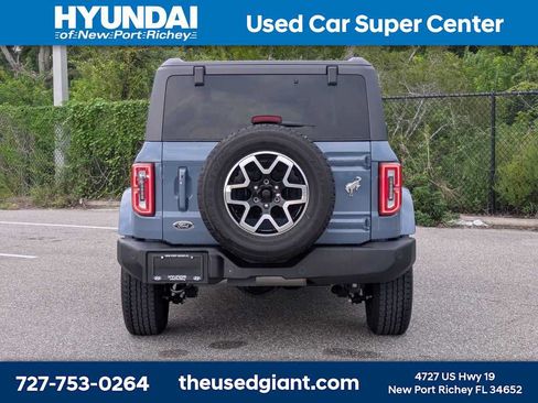 Used 2025 Ford Bronco Outer Banks AWD/4WD image 4