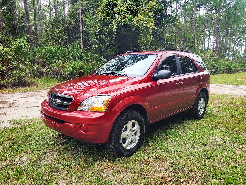 Used 2009 Kia Sorento LX RWD image 1
