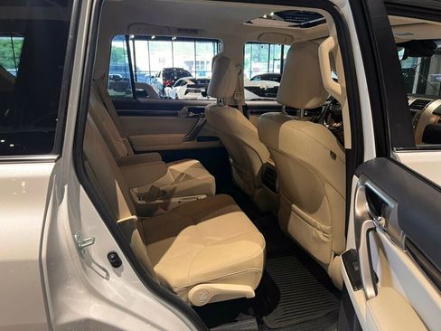 Used 2021 Lexus GX 460 Premium AWD/4WD image 25