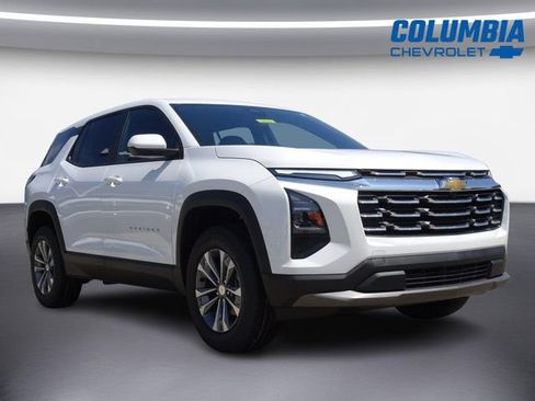 New 2026 Chevrolet Equinox LT w/ LPO, Floor Liner Package FWD image 1